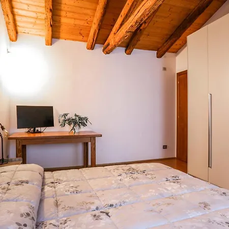 Daire Casa Fiera Few Steps From The Centre With Car-Park