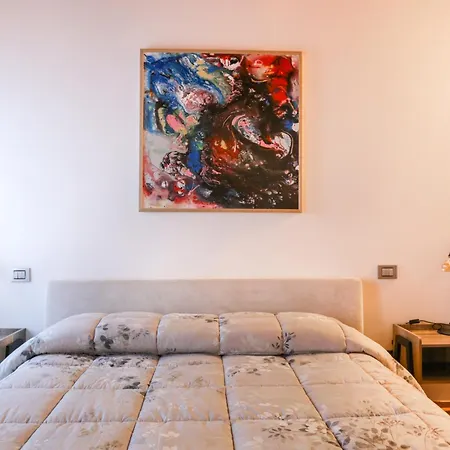 Daire Casa Fiera Few Steps From The Centre With Car-Park *